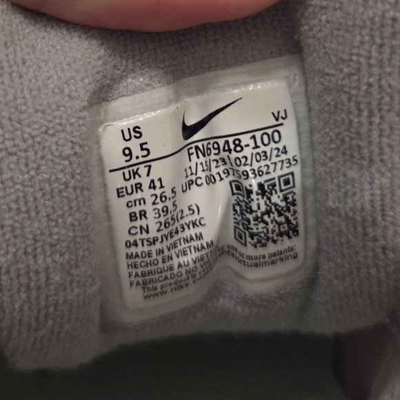 NWT Nike Air Max 90 SE Molten Metal size 9.5 - Picture 6 of 6